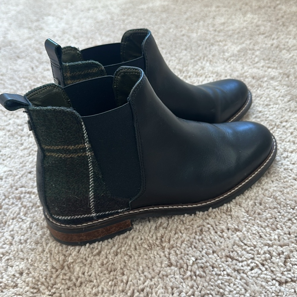 Barbour Sloane Chelsea Boot (Women) Black/Classic 7M (EU5) - Picture 5 of 15